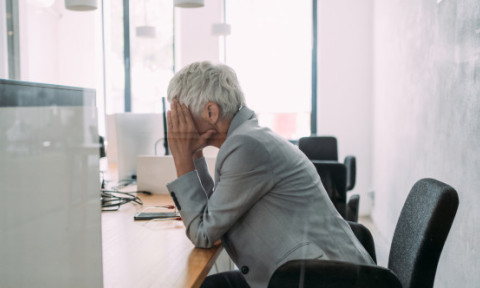 Concedierile de la stat, scandal național. Soluția de compromis vehiculată în Coaliție împarte bugetarii în două tabere