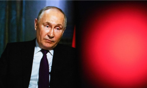 Arhitecții Teoriei haosului: Cum folosesc experții pro-Kremlin turbulențele geopolitice pentru a justifica războiul Rusiei din Ucraina