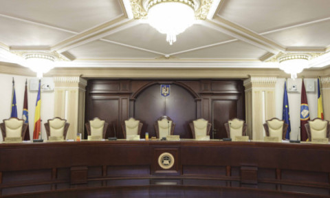 Prima reacție a celor patru judecători CCR numiți de PSD, după ce nu s-au prezentat la ședința de azi