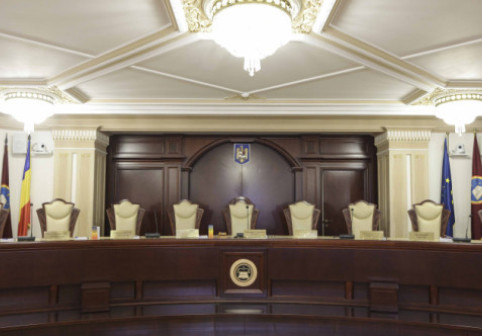 Prima reacție a celor patru judecători CCR numiți de PSD, după ce nu s-au prezentat la ședința de azi