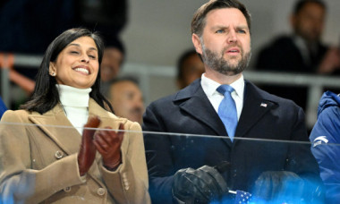 JD Vance, huiduit la deschiderea Jocurilor Olimpice de Iarnă. În paralel au avut loc proteste uriașe la Milano împotriva ICE