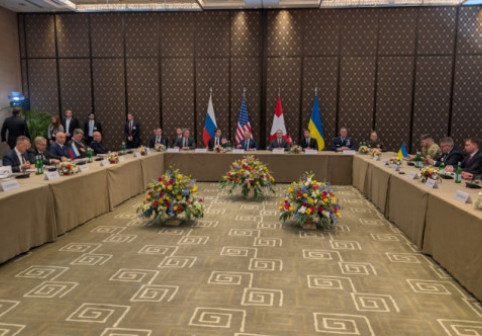 Trump pune presiune pe Ucraina să „negocieze rapid”. La Geneva a început o nouă rundă de discuții