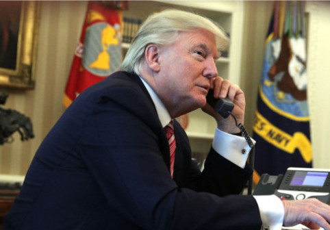 Trump, un nou atac la adresa aliaților, în plină ofensivă împotriva Iranului. „Am fost foarte dezamăgiţi de Keir”