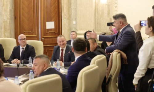 Scandal la dezbaterea bugetului MApN. Un ales al Opoziției a dat buzna în ședință: „Miruță a făcut armata?”