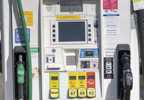 Preţul benzinei în SUA a crescut cu 20% de la declanșarea conflictului din Iran. Cât a ajuns să coste acum. Comparație cu România