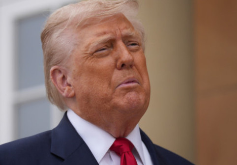 „SUA nu uită”. Donald Trump acuză din nou statele NATO că „nu au făcut absolut nimic” pentru a ajuta în cazul Iranului