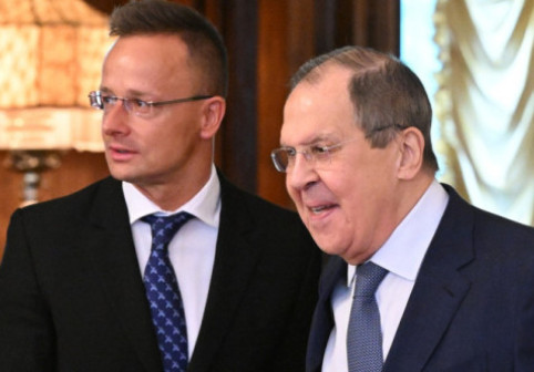 „Sunt întotdeauna la dispoziția dumneavoastră”. Convorbire interceptată între ministrul de Externe al Ungariei și Serghei Lavrov