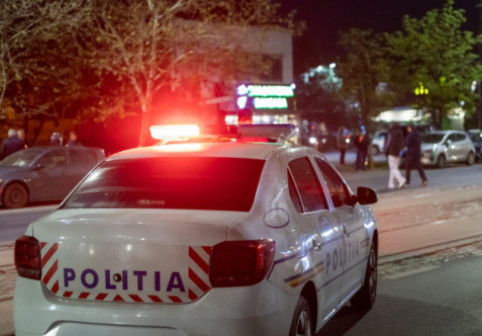 Scene violente la Cluj: livrator de mâncare, bătut cu ranga și lovit cu mașina