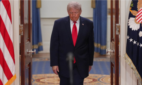 Armistițiul cu Iranul. Trump s-a trezit în situația despre care el însuși avertiza: „Când celălalt simte miros de sânge, ești terminat”