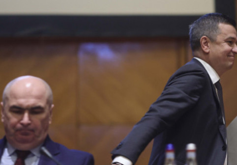 Planul PSD pentru ieșirea din guvernul Bolojan: Cei 7 miniștri vor demisiona joi, iar partidul va depune moțiune de cenzură (surse)