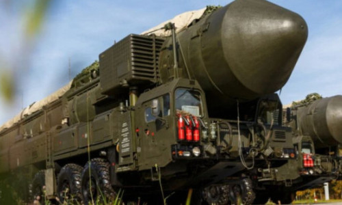 Putin spune de ce a folosit racheta Oreșnik în atacul asupra Kievului: „Voi dezvălui un secret militar de stat de mare importanță”