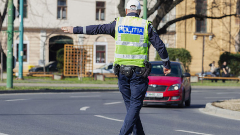 Când rămâi fără permis pentru viteză. Cele două praguri care aduc suspendarea pentru 90 sau 120 de zile