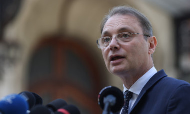 Lista oficială a miniștrilor din cabinetul Luca Niculescu