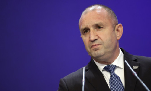 Rumen Radev sugerează că România e de vină pentru recentele atacuri rusești cu drone din Marea Neagră. Cum își justifică afirmația