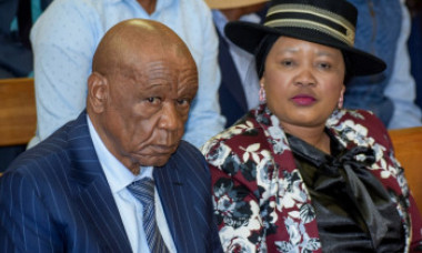 Fostul premier din Lesotho a fost pus sub acuzare pentru că a angajat asasini plătiți să-i ucidă soția. După două luni s-a recăsătorit