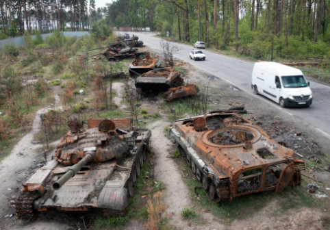 „Să vă amintiți cuvintele generalisimului”. De ce a ajuns șeful unei fabrici ruse de armament să-și dea foc în Piața Roșie din Moscova