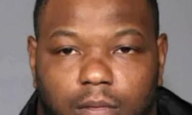 O femeie din New York a fost violată după ce agresorul a pus-o să aleagă între trei variante îngrozitoare