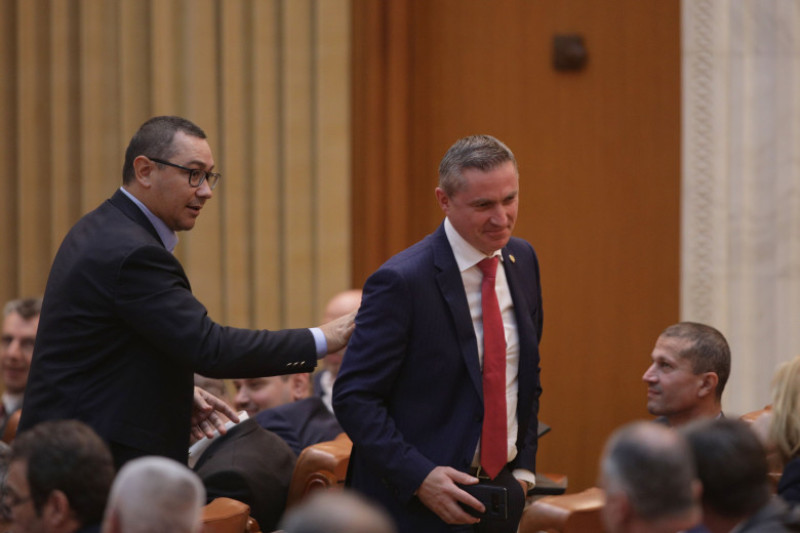 moment-imbranceli-ponta-lupascu-octav-ganea (2)
