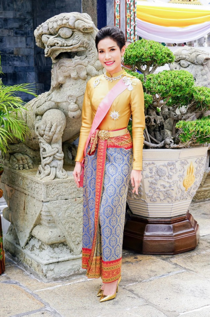 consoartă regele Thailandei