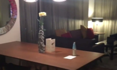 Coșmarul oricărui turist. Un hotel avea dispozitive video în cameră prin care oaspeții erau spionați