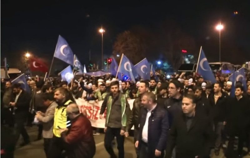 protest uiguri turcia - captura youtube