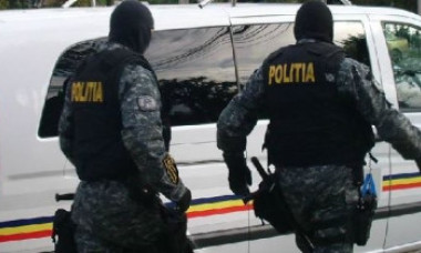 Captură impresionantă. Ce au găsit polițiștii acasă la clanul Sadoveanu în urma perchezițiilor