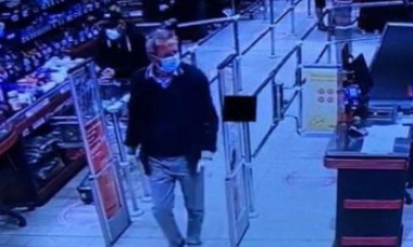 VIDEO. A fost găsit bărbatul care a pierdut 30.000 de euro într-un supermarket din Timișoara. Cum a dovedit că banii îi aparțin