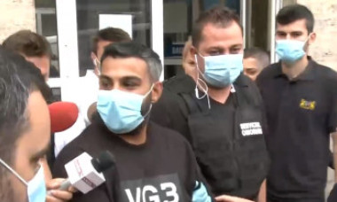 Frații lui Emi Pian, reținuți după ce ar fi încercat să-l răzbune: „Nu am dat cu nicio sabie! Sunt filmări” - VIDEO