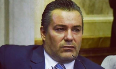 Scandal în Argentina. Parlamentar surprins în scene intime cu soția în timpul unui plen desfășurat prin videoconferință - VIDEO