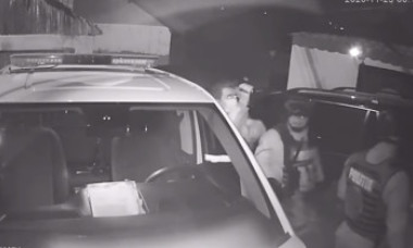 VIDEO. Dani Mocanu, ridicat și dus la audieri. Reacția cântărețului de manele