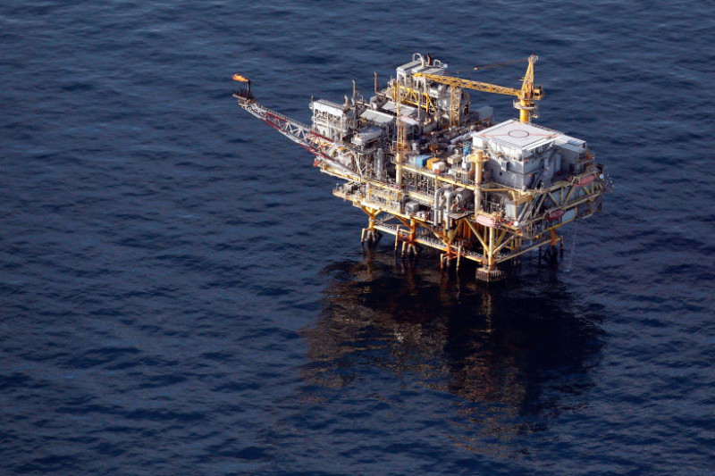 Coast Guard Attempts Burning Off Oil Leaking From Sunken Rig