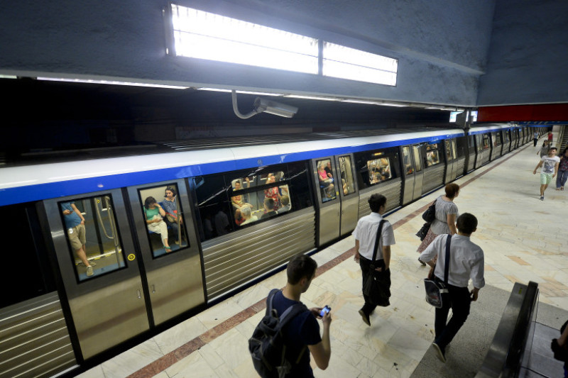 CAF - TREN DE METROU