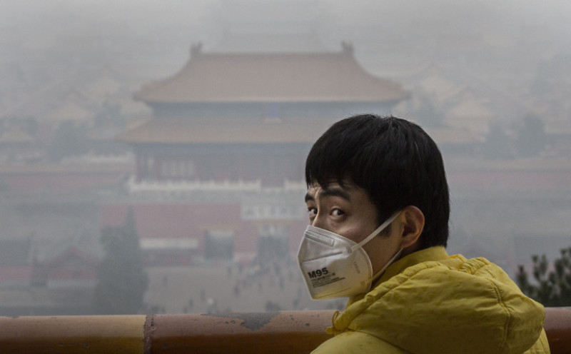 Beijing Issues Red Alert On Air Pollution For The First Time