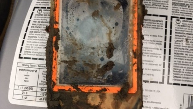 iphone scufundat1
