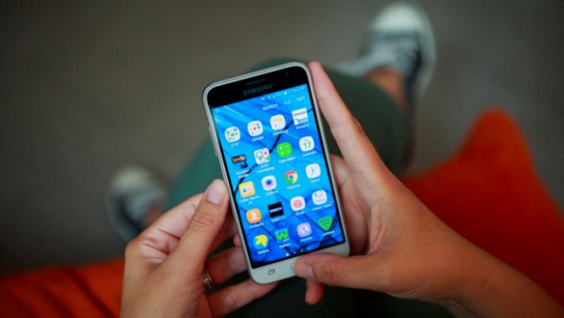 Samsung J3