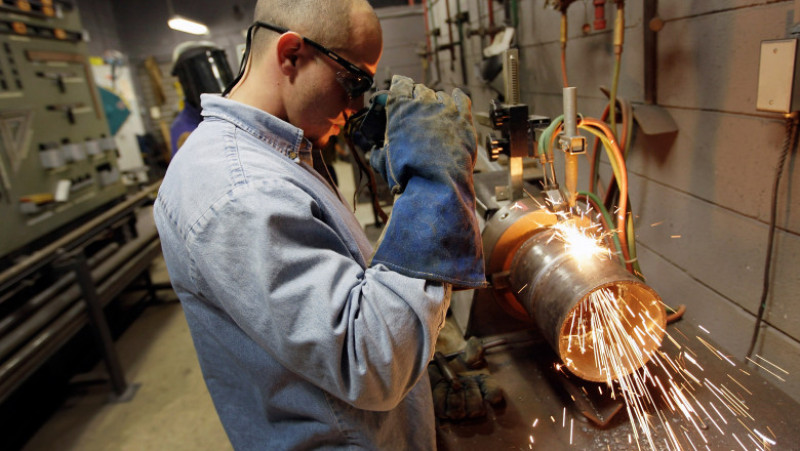 Vocational School Prepares Students For Job Market