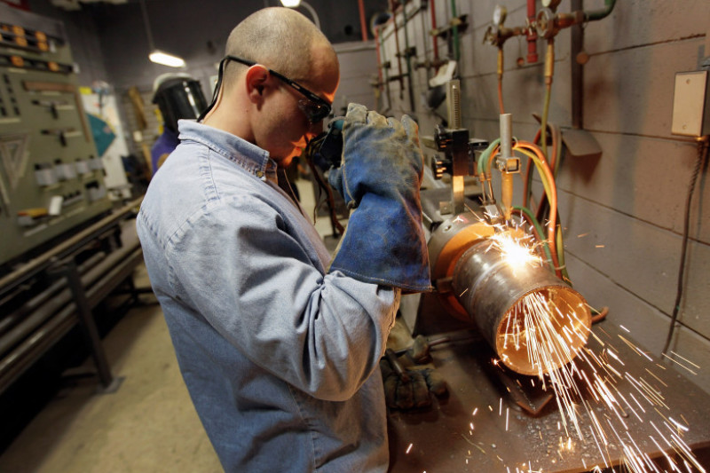 Vocational School Prepares Students For Job Market