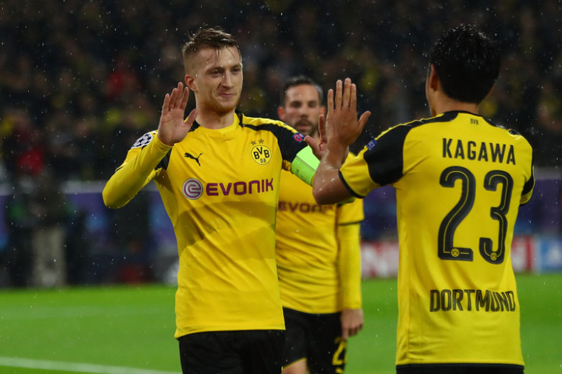 Borussia Dortmund v Legia Warszawa - UEFA Champions League