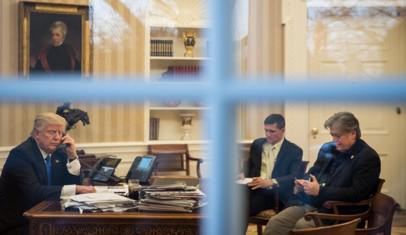 Donald Trump Speaks With Australian PM Turnbull From The White House