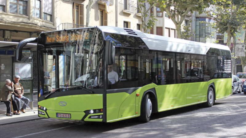 Solaris-Urbino-12