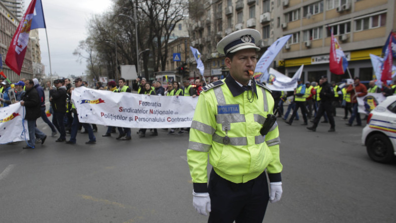 170325_PROTEST_POLITISTI_00_INQUAM_PHOTOS_Octav_Ganea