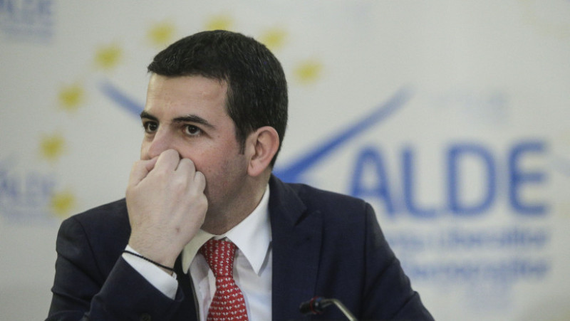 daniel constantin_ALDE_SEDINTA_04_INQUAM_PHOTOS_George_Calin