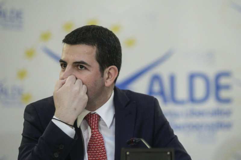 daniel constantin_ALDE_SEDINTA_04_INQUAM_PHOTOS_George_Calin