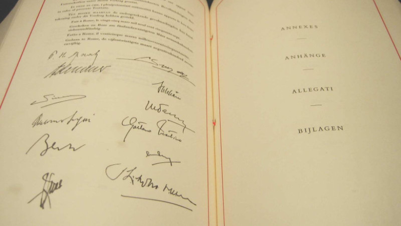 Traité_CEE_signatures