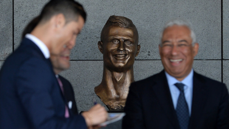 Ceremony at Madeira Airport to rename it Cristiano Ronaldo Airport