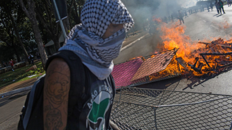 Tens Of Thousands Protest Against Brazilian President Temer In Nation's Capital