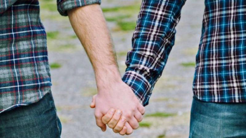Gay_hands