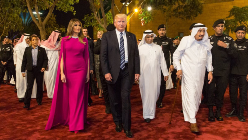 trump melania arabia saudita fb whitehouse