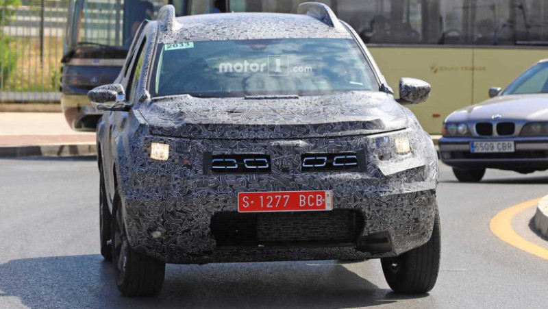 2018-dacia-duster-spy-photo