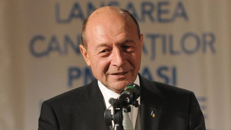basescu fb